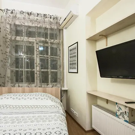 Valli 4 Apartament *